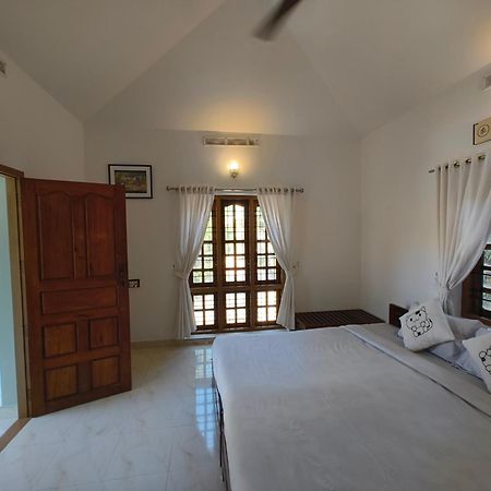 Oriole Homestay Thekkady Exteriör bild