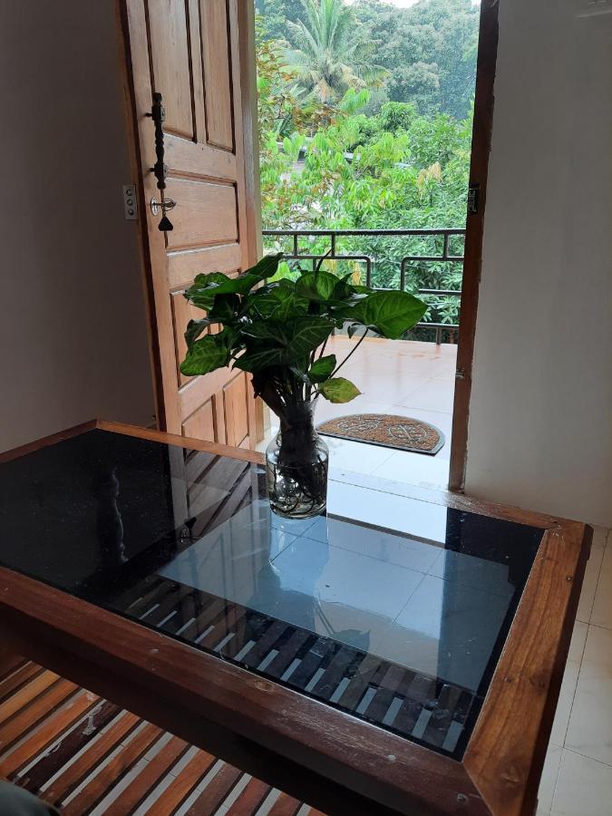 Oriole Homestay Thekkady Exteriör bild
