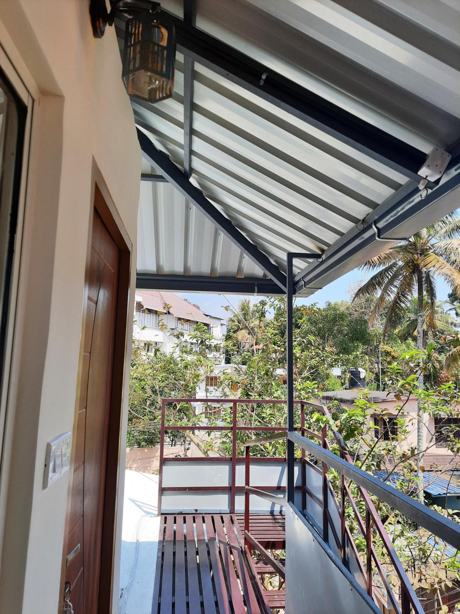 Oriole Homestay Thekkady Exteriör bild
