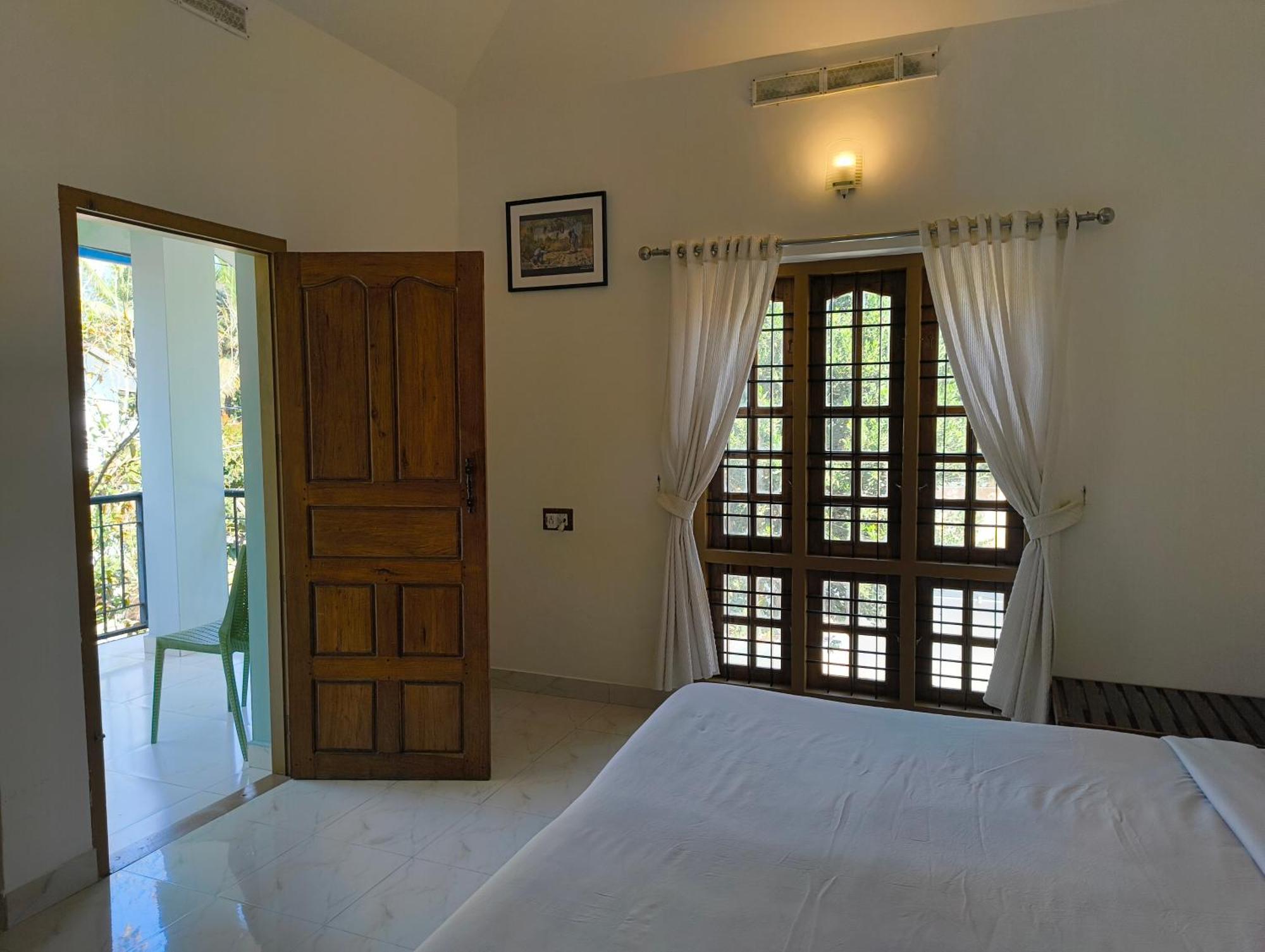 Oriole Homestay Thekkady Exteriör bild
