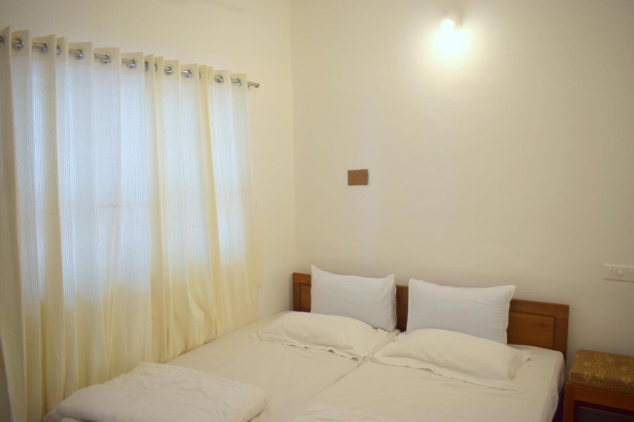 Oriole Homestay Thekkady Exteriör bild