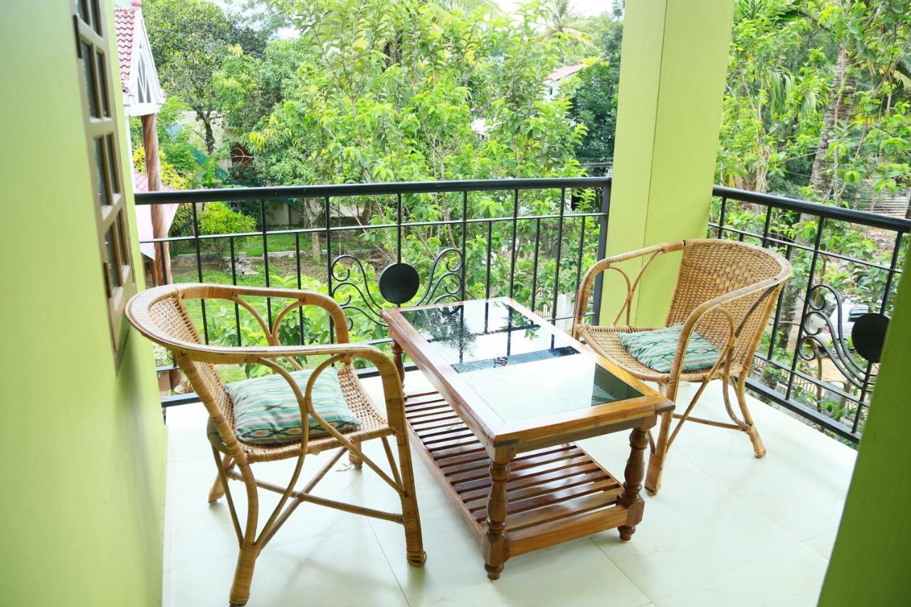 Oriole Homestay Thekkady Exteriör bild
