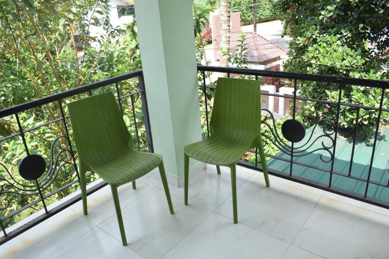 Oriole Homestay Thekkady Exteriör bild